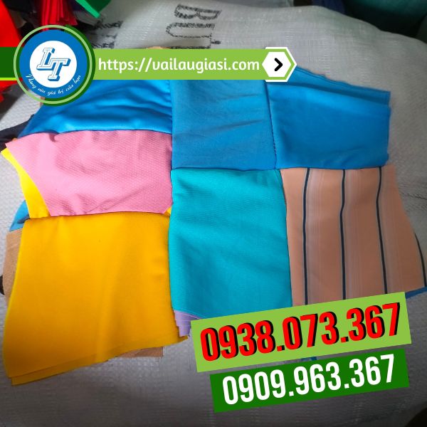 Giẻ lau nối có độ dày cao, khả năng thấm hút mạnh Giẻ lau nối có độ dày cao, khả năng thấm hút mạnh