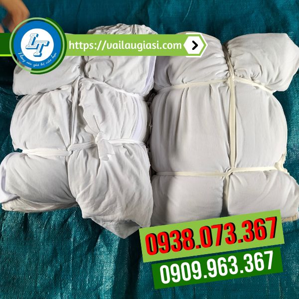 Giẻ lau được bó gọn thành từng bó nhỏ 5kg Giẻ lau được bó gọn thành từng bó nhỏ 5kg