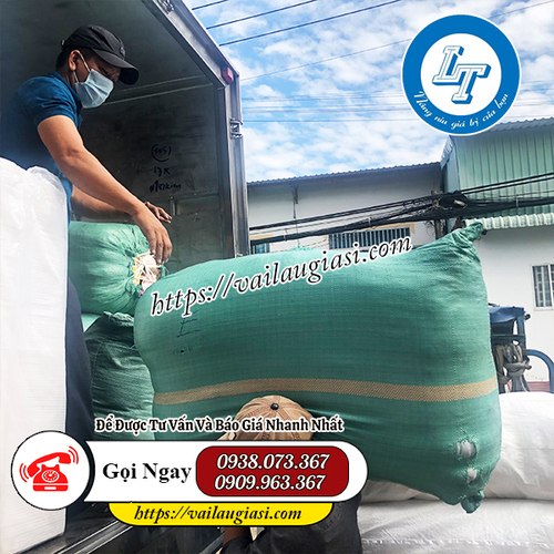 Hỗ trợ giao hàng tận nơi cho khách Hỗ trợ giao hàng tận nơi cho khách