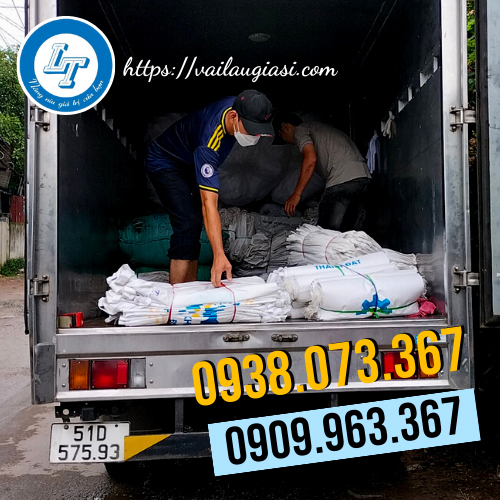 Hỗ trợ giao hàng túi xách bao cám cò Hỗ trợ giao hàng túi xách bao cám cò