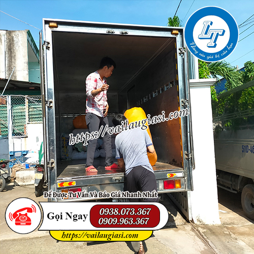 Hỗ trợ giao vải vụn cho khách Hỗ trợ giao vải vụn cho khách