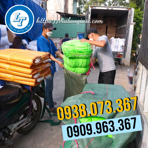 Khăn lau bán kg giao hàng cho khách Khăn lau bán kg giao hàng cho khách