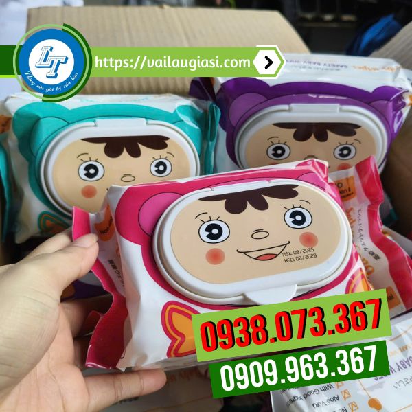 Khăn ướt gấu trúc đủ màu Khăn ướt gấu trúc đủ màu