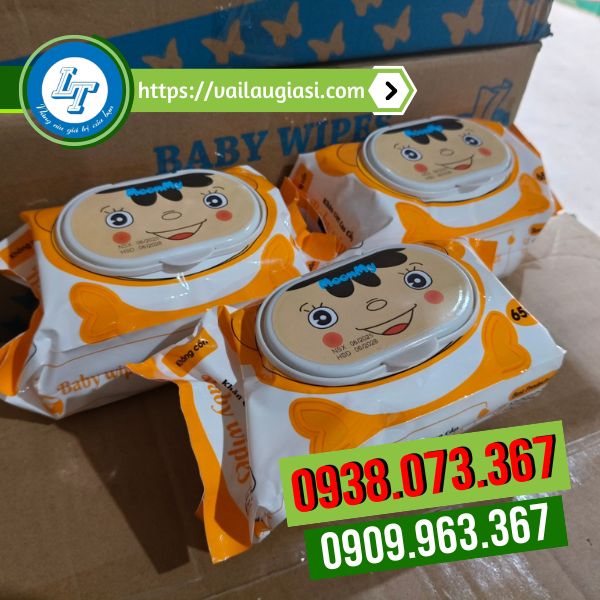 Khăn ướt gấu trúc màu cam Khăn ướt gấu trúc màu cam