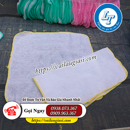 Khăn xô sữa viền vàng Khăn xô sữa viền vàng