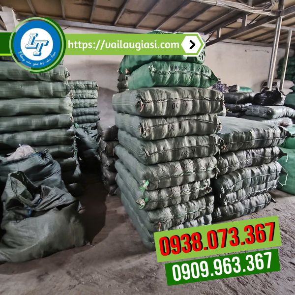 Bỏ sỉ găng tay len muối tiêu tại kho Bỏ sỉ găng tay len muối tiêu tại kho