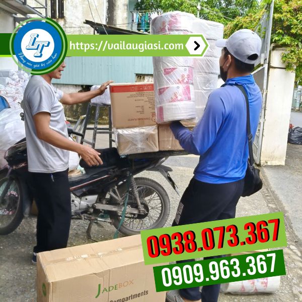 Lê Thanh chuyên bỏ sỉ khăn giấy rút quán ăn Corona Lê Thanh chuyên bỏ sỉ khăn giấy rút quán ăn Corona