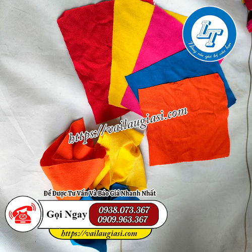 Lốc vải có kích thước cỡ bàn tay Lốc vải có kích thước cỡ bàn tay