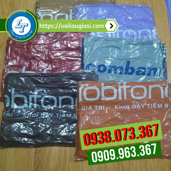Mẫu mã áo mưa cánh dơi in chữ tại Lê Thanh Mẫu mã áo mưa cánh dơi in chữ tại Lê Thanh