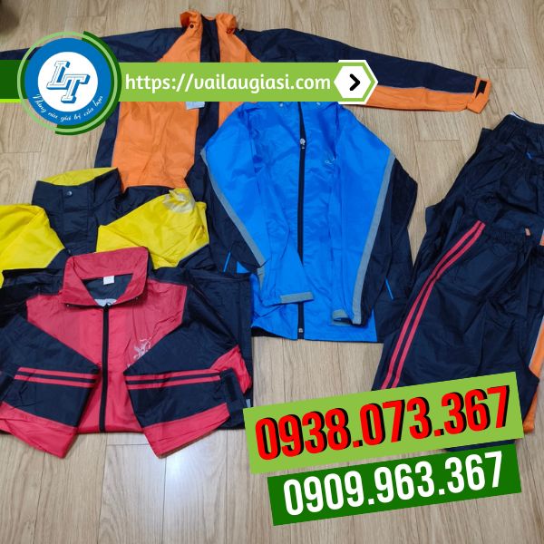 Áo mưa bộ đa dạng mẫu mã Áo mưa bộ đa dạng mẫu mã