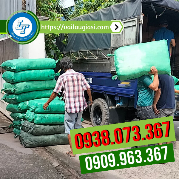 Hỗ trợ giao hàng tất tay chống nắng HCM Hỗ trợ giao hàng tất tay chống nắng HCM