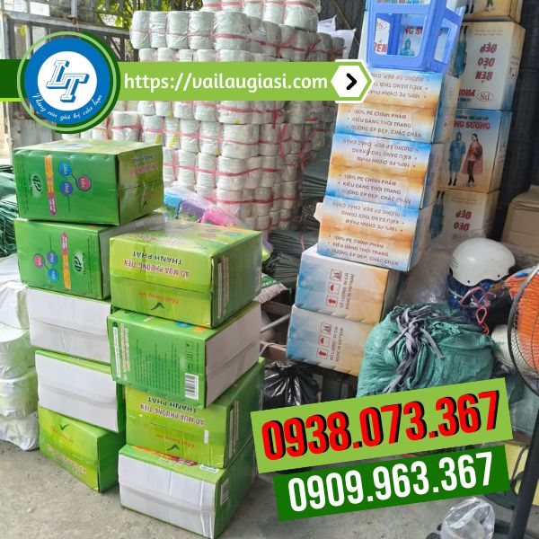 Chuyên sỉ giá rẻ áo mưa Chuyên sỉ giá rẻ áo mưa