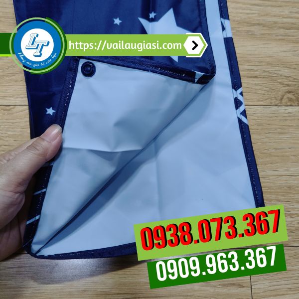 Nút bấm khóa ở cánh tay Nút bấm khóa ở cánh tay