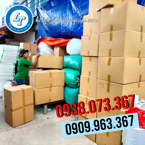 Sỉ rẻ các thùng khăn ướt giá rẻ Sỉ rẻ các thùng khăn ướt giá rẻ