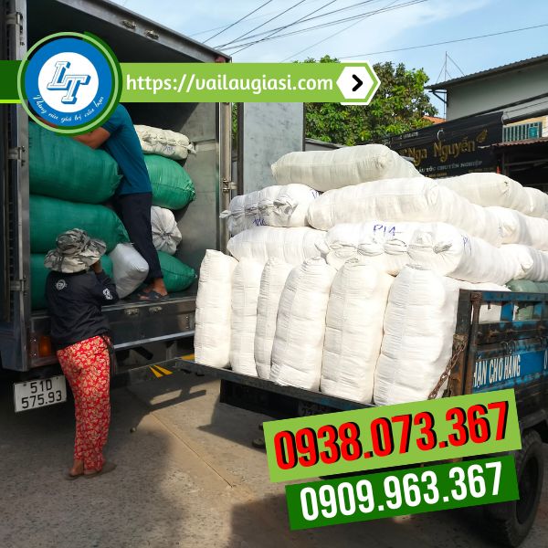 Giao sỉ các bao găng tay len poly cho khách Giao sỉ các bao găng tay len poly cho khách