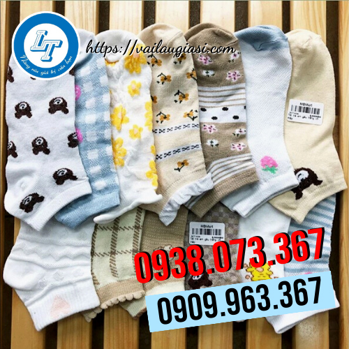 Tất nữ cổ ngắn mẫu mã đa dạng Tất nữ cổ ngắn mẫu mã đa dạng