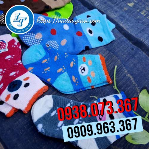 Tất trẻ em giá rẻ Tất trẻ em giá rẻ