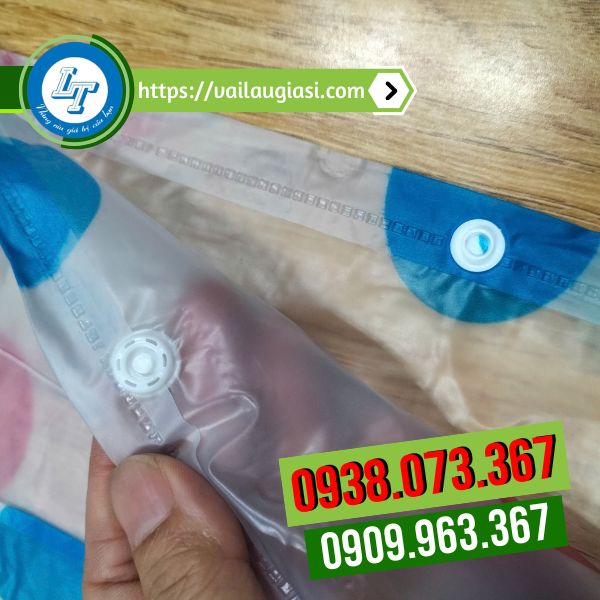 Thiết kế nút bấm thân áo Thiết kế nút bấm thân áo