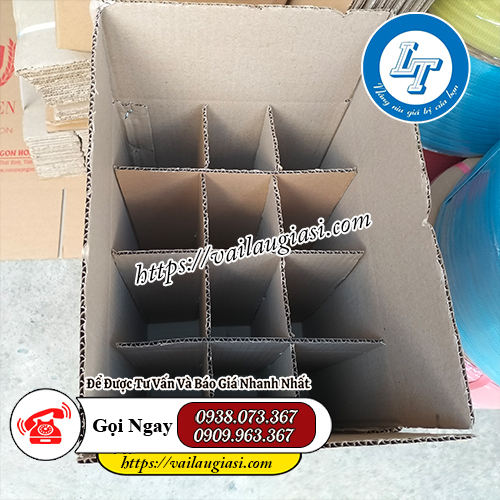 Thùng carton có 12 vách ngăn Thùng carton có 12 vách ngăn