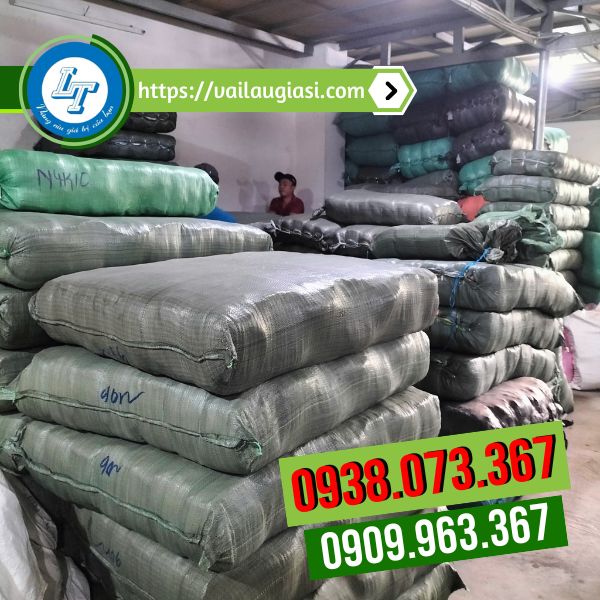 Tổng kho găng tay xám đen Lê Thanh Tổng kho găng tay xám đen Lê Thanh