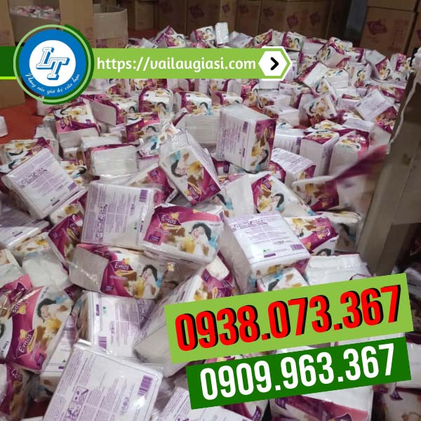 Tổng kho khăn giấy vuông Lê Thanh Tổng kho khăn giấy vuông Lê Thanh