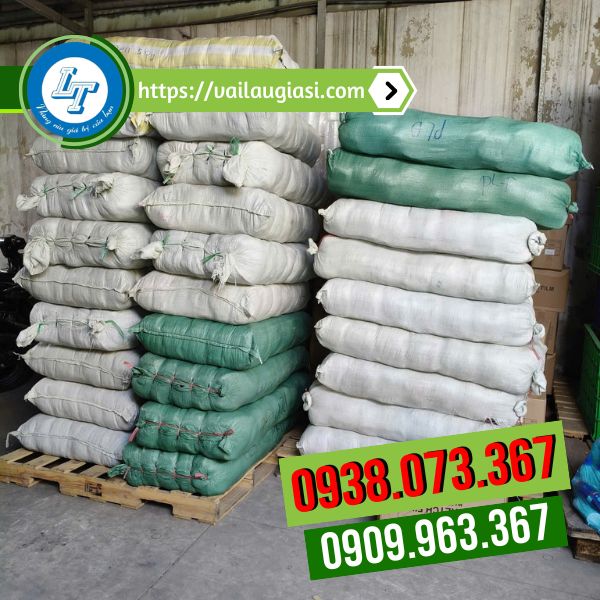 Tổng kho sỉ găng tay len poly đen Tổng kho sỉ găng tay len poly đen