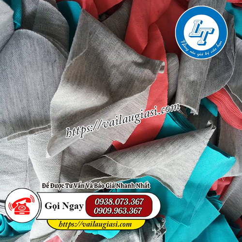 Vải vụn được thu gom từ nhiều xưởng may Vải vụn được thu gom từ nhiều xưởng may