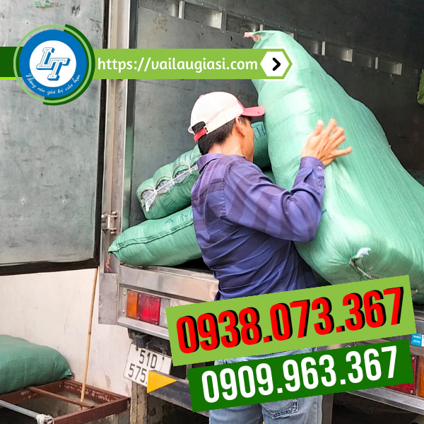 Vận chuyển ống tay đi nắng cho khách HCM Vận chuyển ống tay đi nắng cho khách HCM