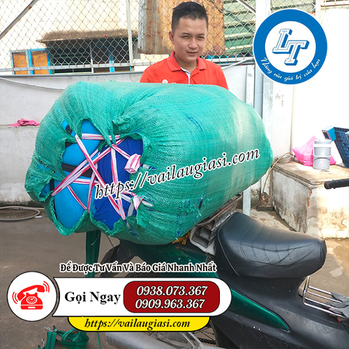 Vận chuyển vải lau bằng xe máy Vận chuyển vải lau bằng xe máy