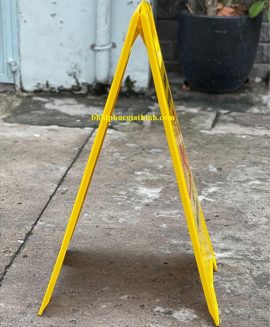 Biển cảnh báo Cấm Hút Thuốc biển chữ A dạng gấp