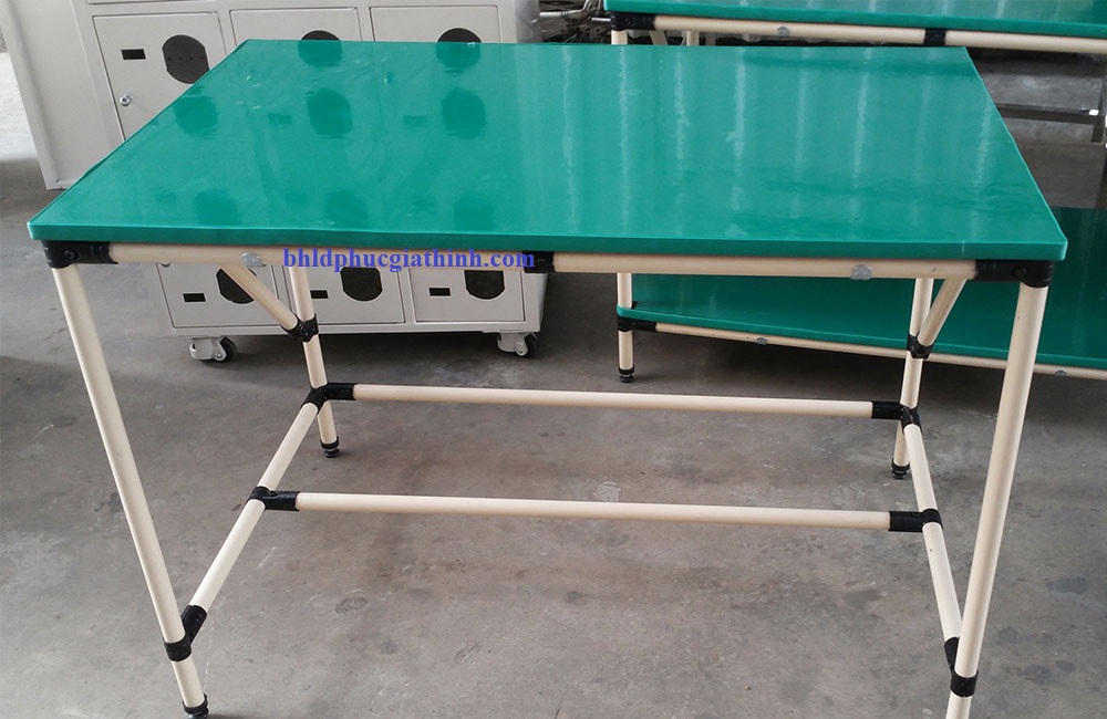 Kệ và Bàn thao tác chống tĩnh điện