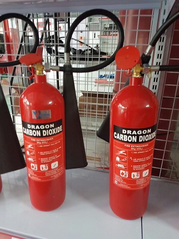 Bình chữa cháy 5kg khí CO2 Dragon MT5 có tem kiểm định