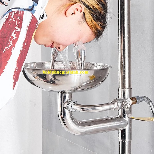 Bồn rửa mắt khẩn cấp kết hợp vòi sen tắm khẩn cấp có chân đạp bằng Inox 304 không rỉ