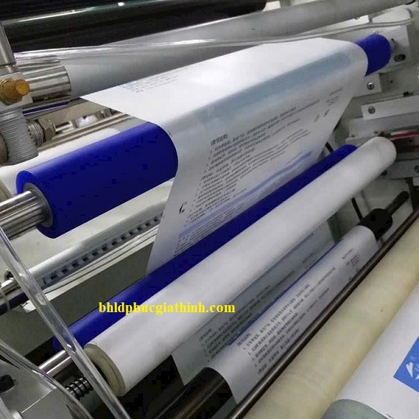 Con lăn PE dính bụi phòng sạch kích thước lõi 76mm dài 65cm