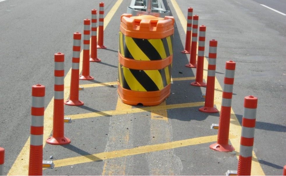 Cột chia làn đường giao thông GT-75A cao 75cm chất liệu PVC dẻo