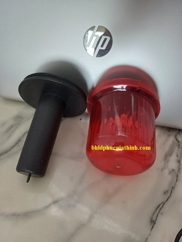 Đèn cảnh báo cầm tay dùng PIN