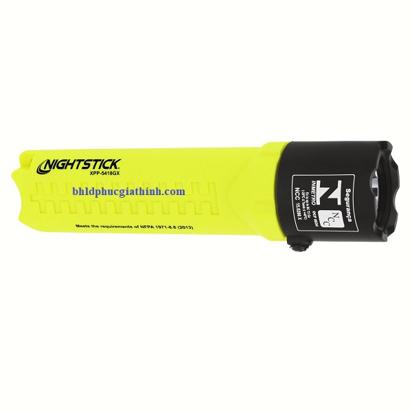 Đèn pin cầm tay chống cháy nỗ Nightstick XPP-5418GX dùng 3 pin AA