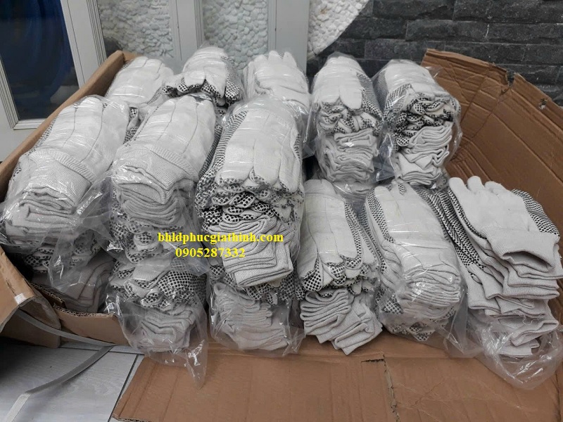 Găng tay Cotton phủ hạt nhựa Polkadot 10oz