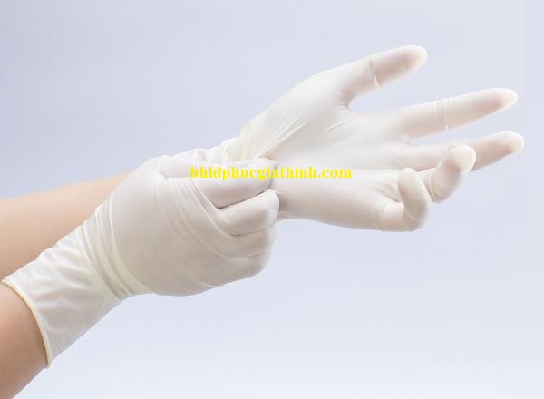 Găng tay chất liệu Nitrile dùng trong phòng sạch Cyber Clean dài 30cm thương hiệu Top Glove