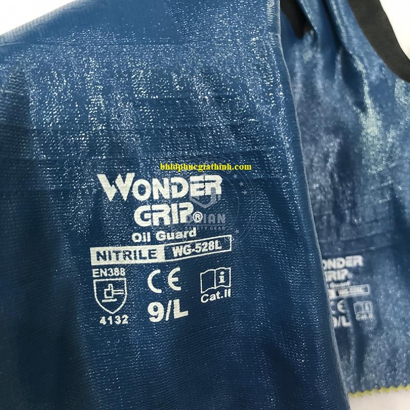 Găng tay phủ 3 lớp Nitrile chống thấm dầu Wonder Grip WG-528L Nhật Bản