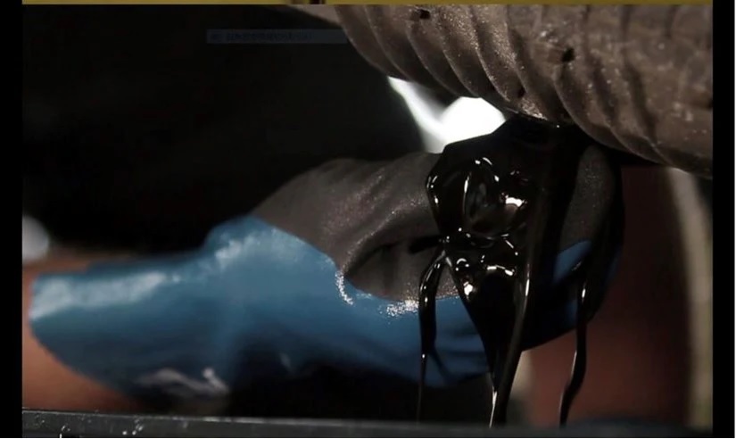 Găng tay phủ 3 lớp Nitrile chống thấm dầu Wonder Grip WG-528L Nhật Bản