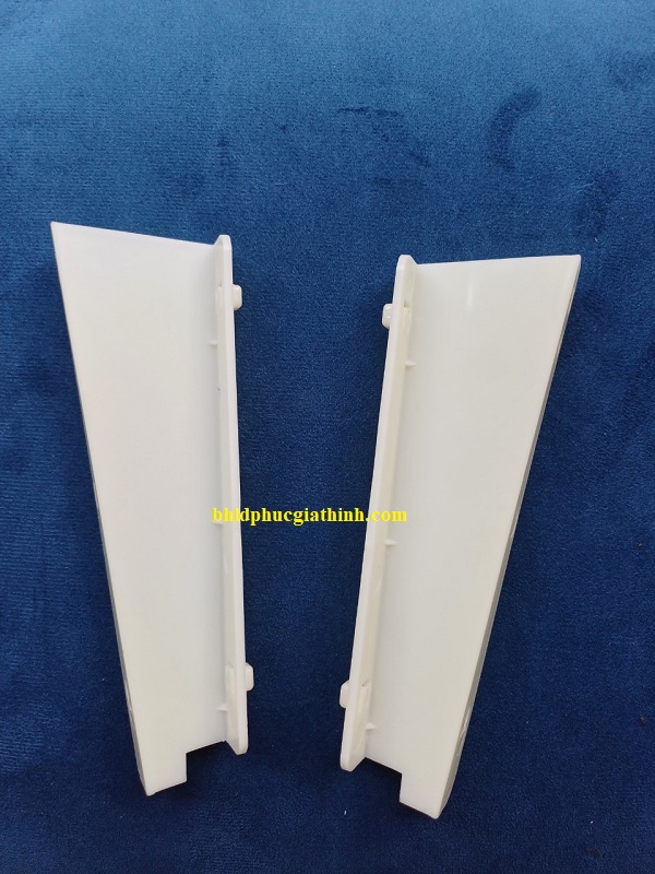 Giá treo nón bảo hộ lao động Hàn Quốc loại 4 nón