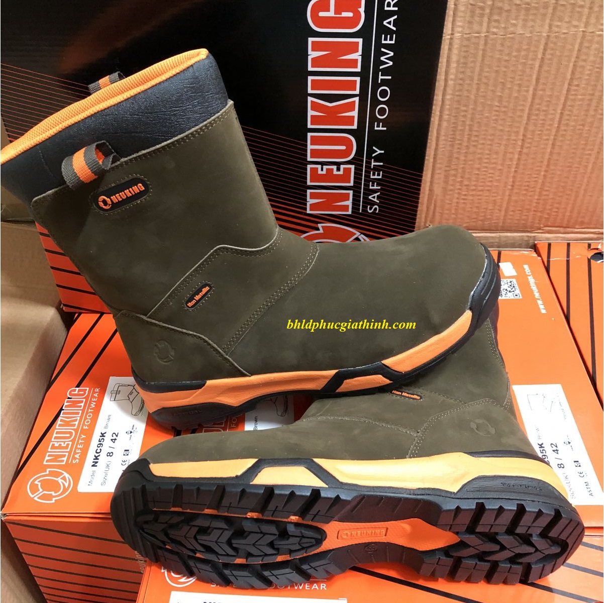 Ủng bảo hộ Singapore cách điện 18KV NEUKINGS NKC 95K