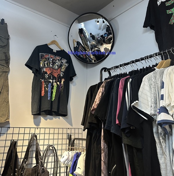 Gương cầu lồi màu đen D45cm dùng để Decor, trang trí shop, giao thông