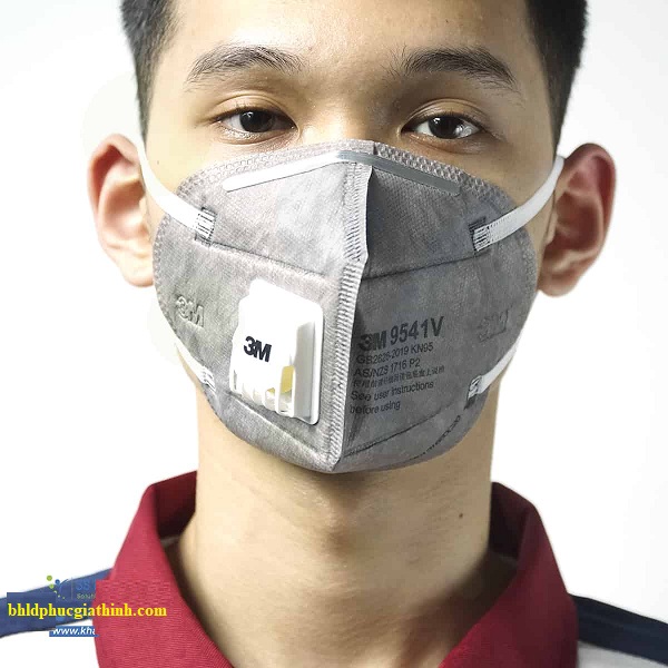 Khẩu trang than hoạt tính 3M 9541V KN95 có van thở đeo qua tai