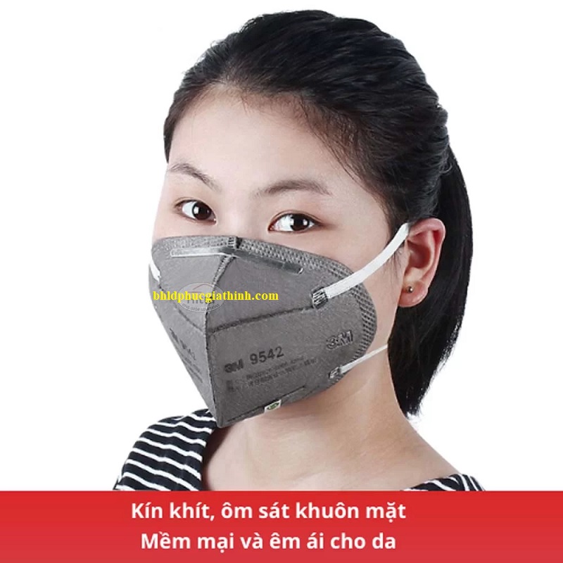 Khẩu trang than hoạt tính 3M 9542 KN95 chính hãng