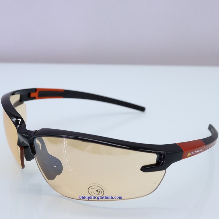 Kính bảo hộ chống tia cực tím và tia hồng ngoại DeltaPlus Fuji2 Gradient chính hãng