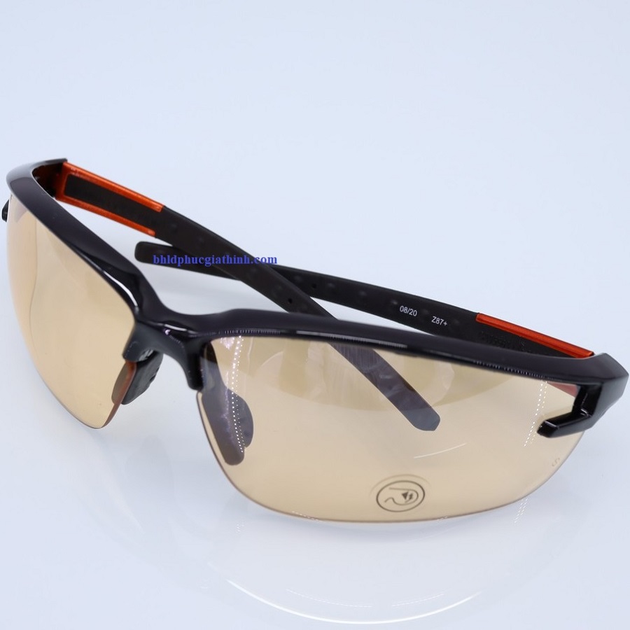Kính bảo hộ chống tia cực tím và tia hồng ngoại DeltaPlus Fuji2 Gradient chính hãng