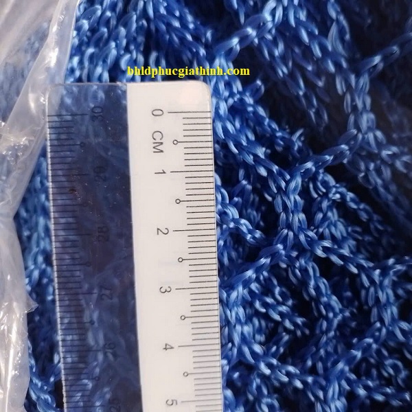 Lưới an toàn mắt lưới 2.5cmx2.5cm dùng để che chắn trong công trình xây dựng