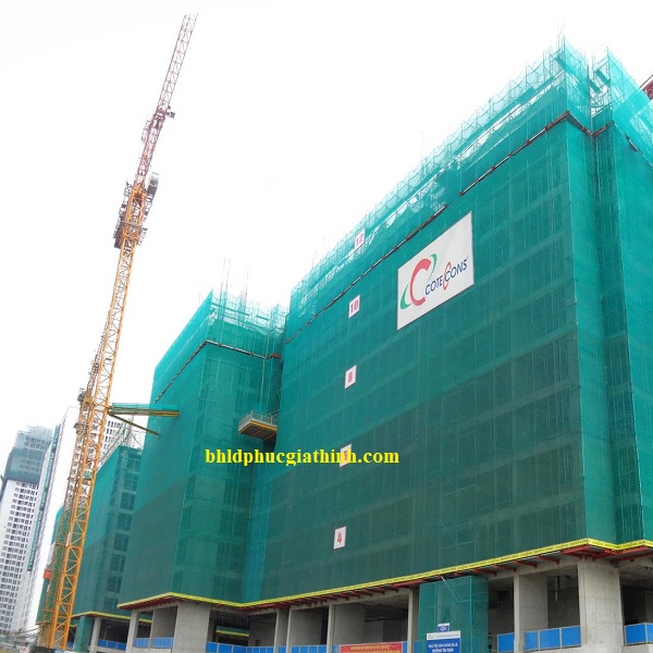 Lưới xây dựng mắt lưới 3cmx3cm chất liệu Polypropylene dùng để che chắn trong công trình
